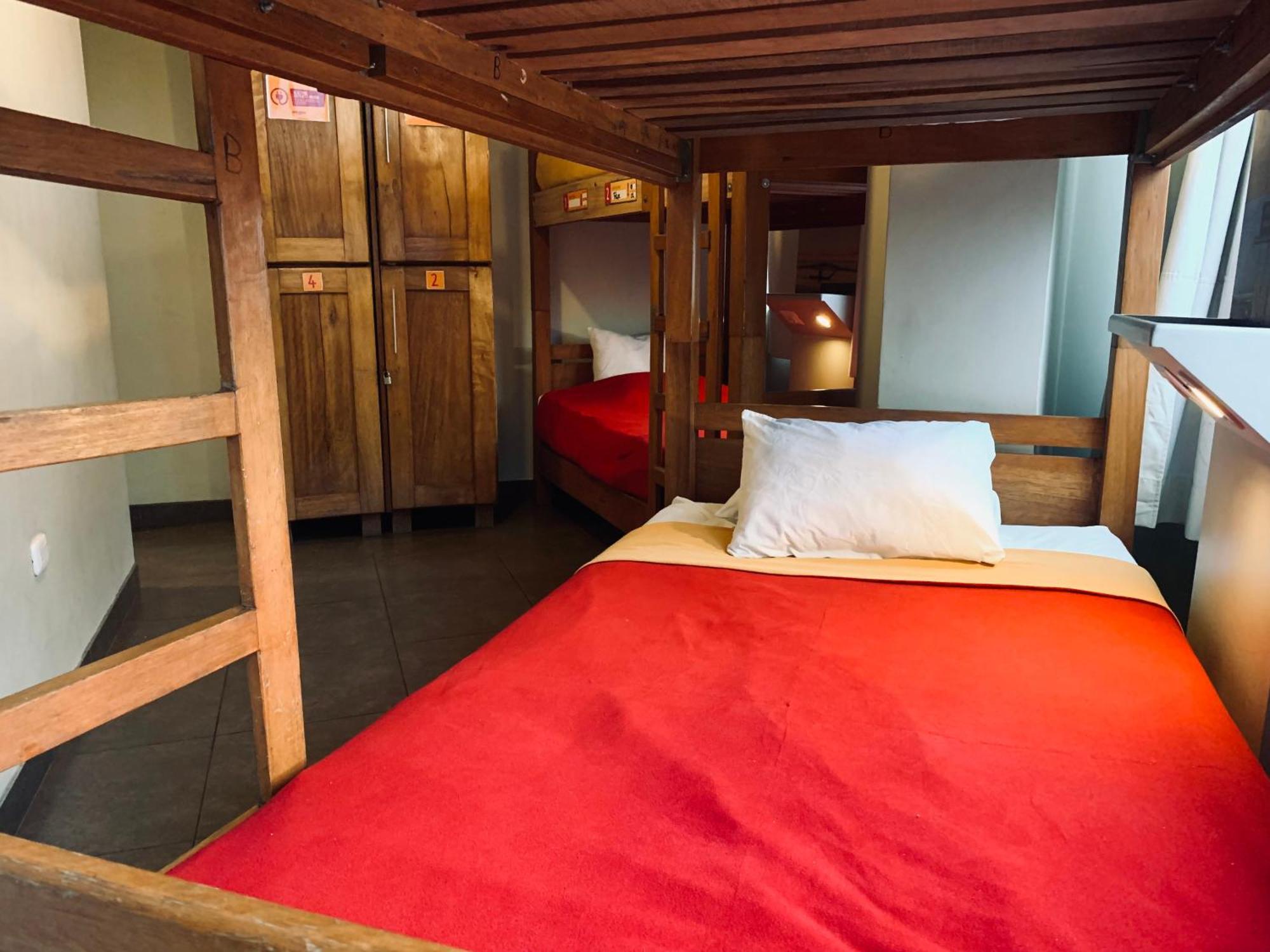 Pariwana Hostel Lima (Adults Only) Dış mekan fotoğraf